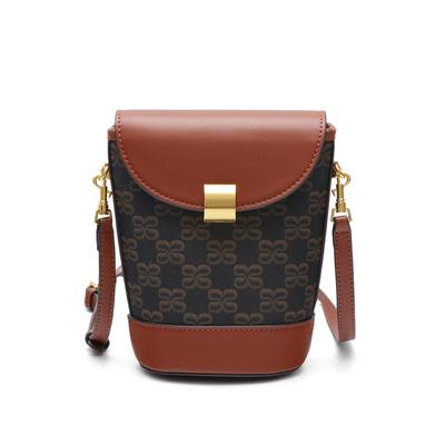 Trendy and Retro Large-capacity Bucket Bag, Women's Patchwork Single-shoulder Bag, High-end, Niche Design Crossbody Bag