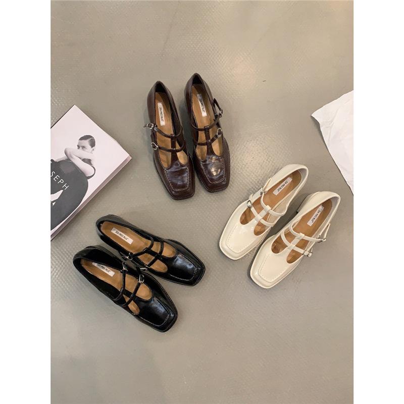 

Вариант из овчины! Французские нишевые ретро туфли Мэри Джейн женские темперамент в стиле Хепберн пряжка на ремешке квадратный носок одинарные туфли толстый каблук 39 темно-коричневого