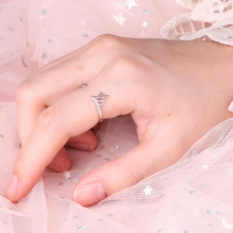 Diamond-Studded Antler Ring: Trendy Open Index Finger Ring with Wings, Christmas Gift for Women