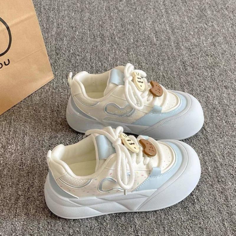Summer mesh breathable board shoes women's new platform white shoes student niche leisure sports bread shoes