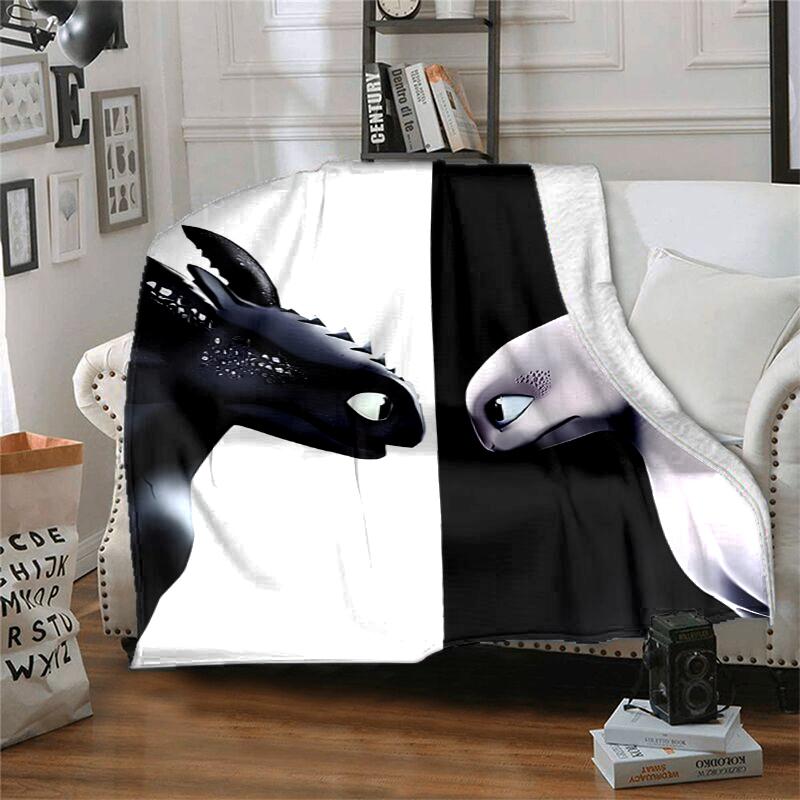 Toothless Flannel Blanket Soft Warm All-Season Throw, Design for Camping, Car Travel, Hiking Sofa, Bed, Office Perfect Gift for Parties