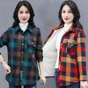 Women's Autumn Velvet Long Sleeved Warm Shirt, Middle-aged Mother's Plus Size Casual Plaid Jacket
