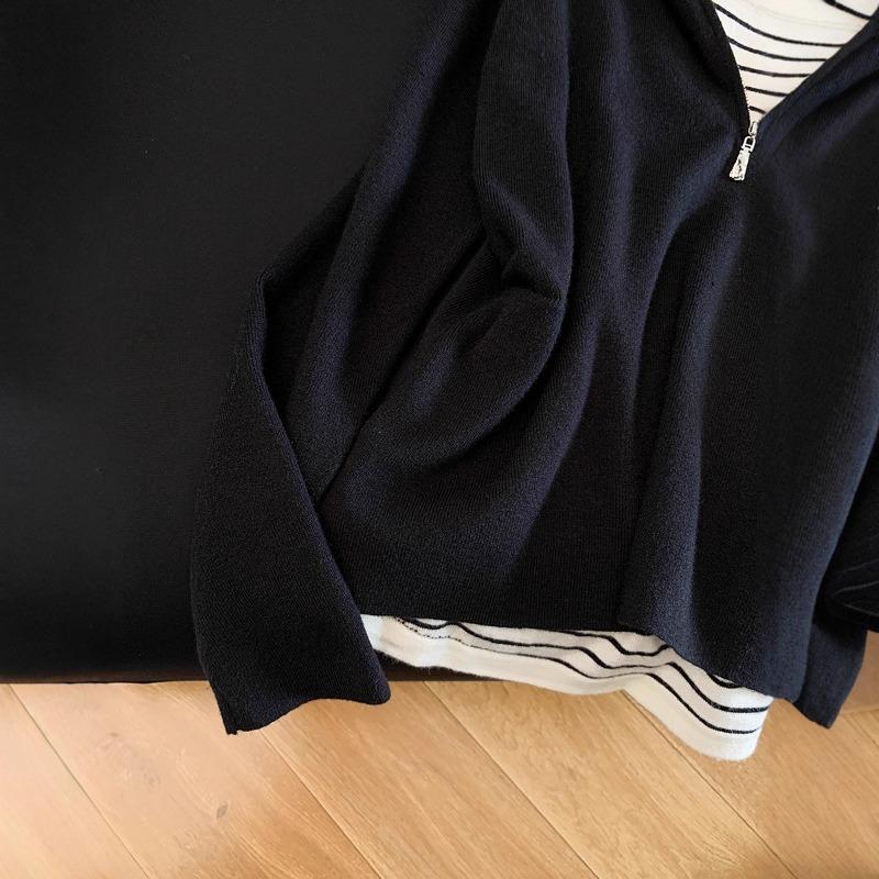 Fake Two-piece Hooded Long-sleeved Knitted Sweater Women's Autumn New Pleated Waist Design Top