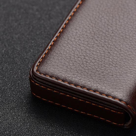 Faux Leather Business Card Holder with Magnetic Closure Slim Compact Size Portable Business Card Carrier Name Card Organizer