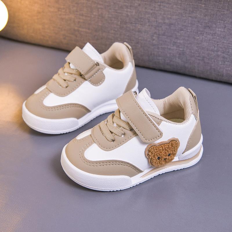 2026 Unisex Children's White Soft Sole Running Shoes - Spring & Autumn Casual Sneakers for Medium and Large Kids
