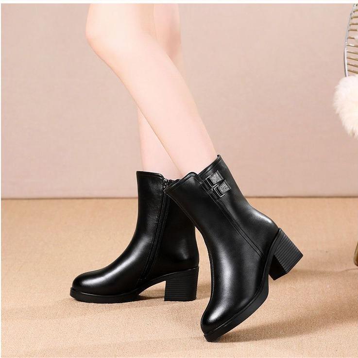 Bottes d'hiver en cuir pour femmes, chaussures compensées à l'intérieur, bottes de neige en peluche, bottes à tube grande taille, bottes pour femmes