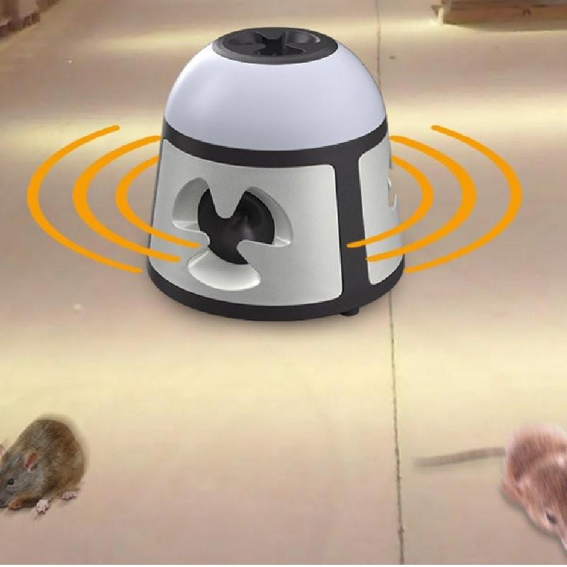 Advanced 360 Degree Animal Repeller Intelligent Led Flashing Rodent Repeller Device