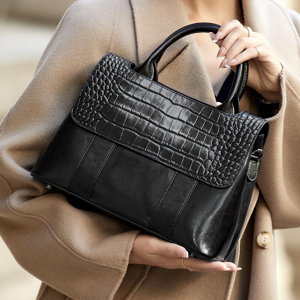 Genuine leather shoulder bags for ladies test pattern light color women's roomy commuting handbags