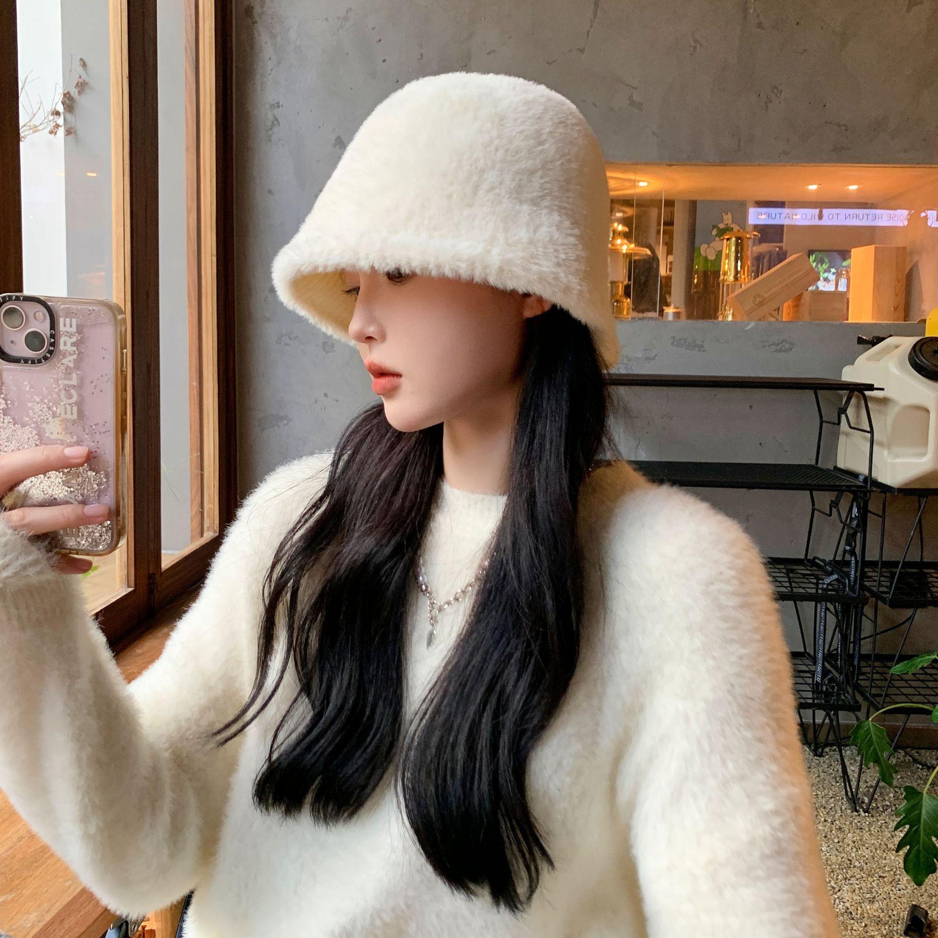 

Шапка женская зимняя новая плюшевая панама теплая модная имитация норки универсальная панама