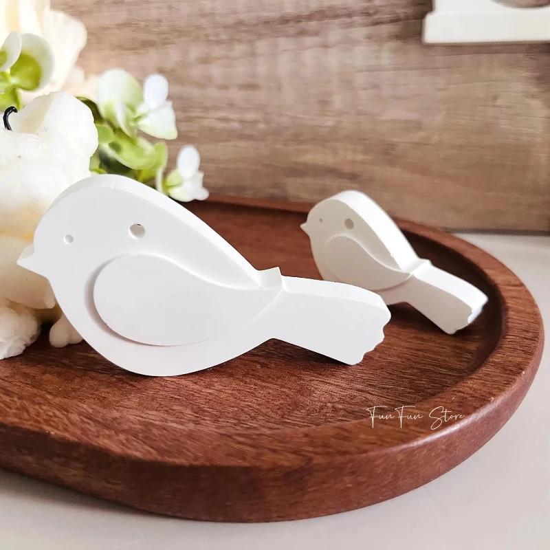 2pcs Birdhouse Silicone Molds for DIY Resin Casting - Heart-Shaped Hanging Decor Epoxy Molds with Bird and Flower Embellishments