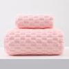 Pineapple Grid Large Bath Towel: Soft, Absorbent, Quick-Drying Thick Coral Fleece for Home and Beach Use