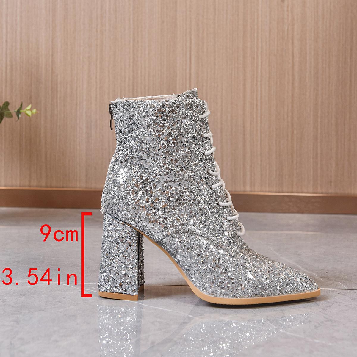

Модные ботильоны с пайетками, женские осенние новые на толстом каблуке, с ремешком спереди, остроносые, темпераментные, удобные короткие ботинки 42 серебряный