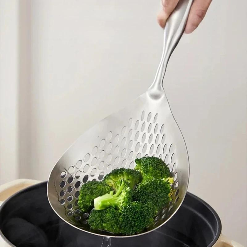 Stainless Steel Colander Spoon Fat Separator Kitchen Soup Colander Soup Gravy Oil Soup Ladles Skimmer Spoon Soup Colander