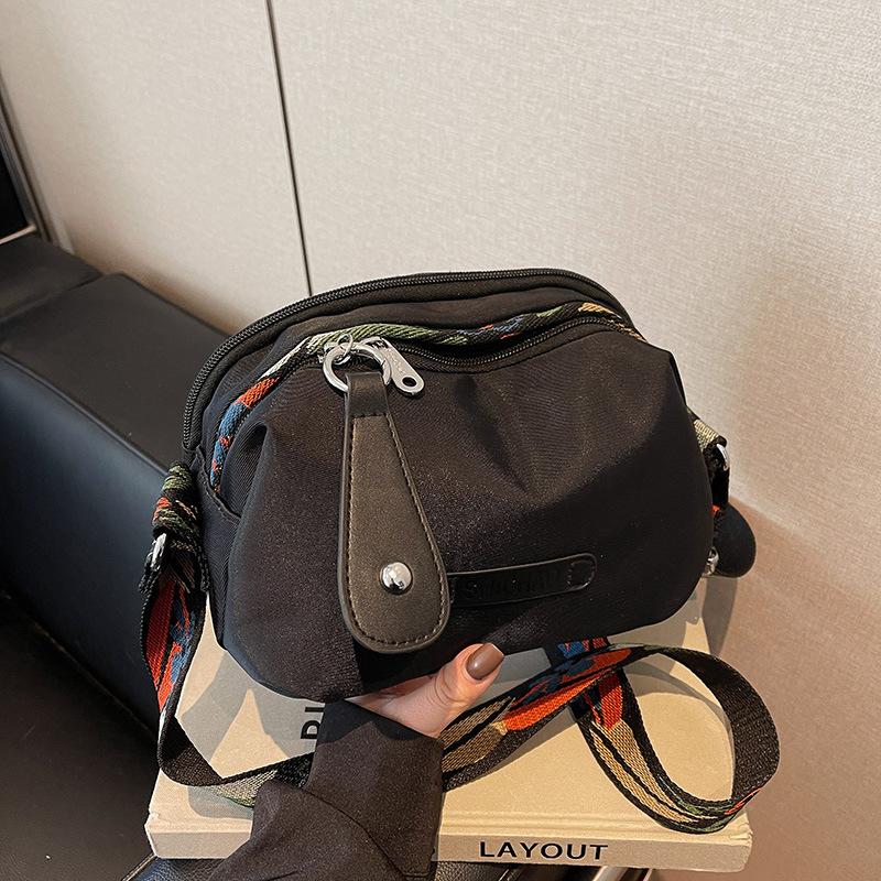 Verdickte Oxford-Stofftasche Damen neue trendige Mode Umhängetasche Pendeln große Kapazität vielseitige lässige Messenger Bag