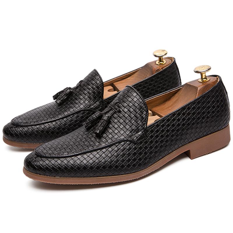 Comfortable Casual Leather Shoes For Men Classic Flat Tassels Social Formal Loafers Men Office Party Business Leather Loafer Man