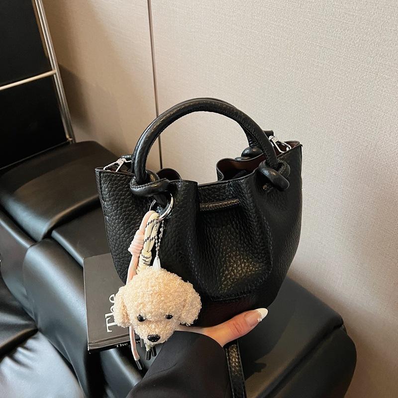 Bag Women's New 2025 Hand Carry Women's Casual Shoulder Bag Crossbody Bucket Bag