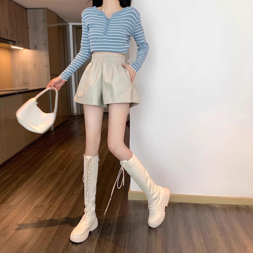 Plus Size Women's High-Waisted Black PU Leather A-Line Shorts - Casual Elastic Waist, Autumn/Winter 2026.