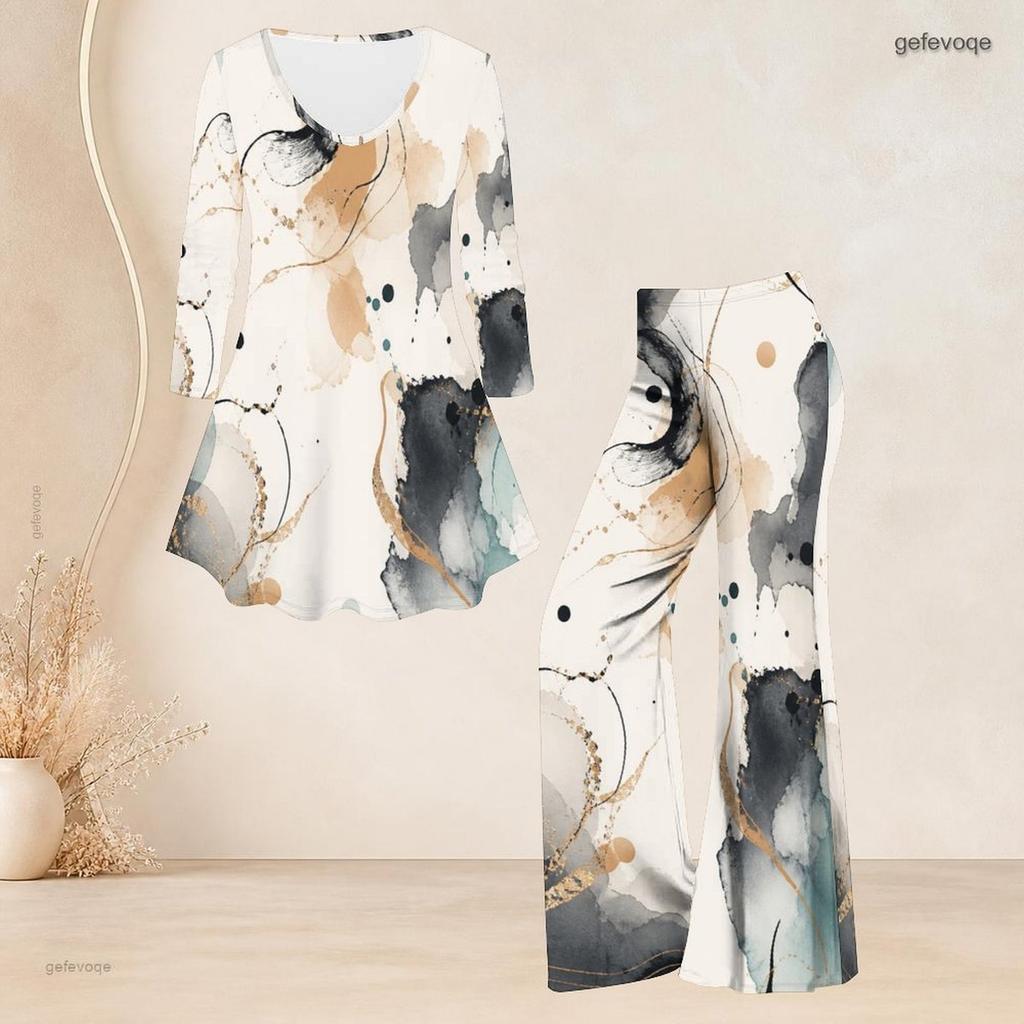 Women Plus Size Round Neck Three Quarter Sleeve Printed Flared Top And Flared Pants Two Piece Set