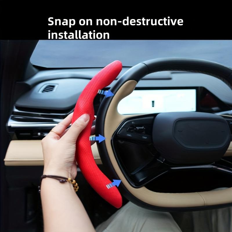 Ultratenký pot pohlcující PU kožený potah volantu - Protiskluzový, Celoroční použití, Ochrana proti potu, Stylový interiér, Hladká textura, Protiskluzový úchop