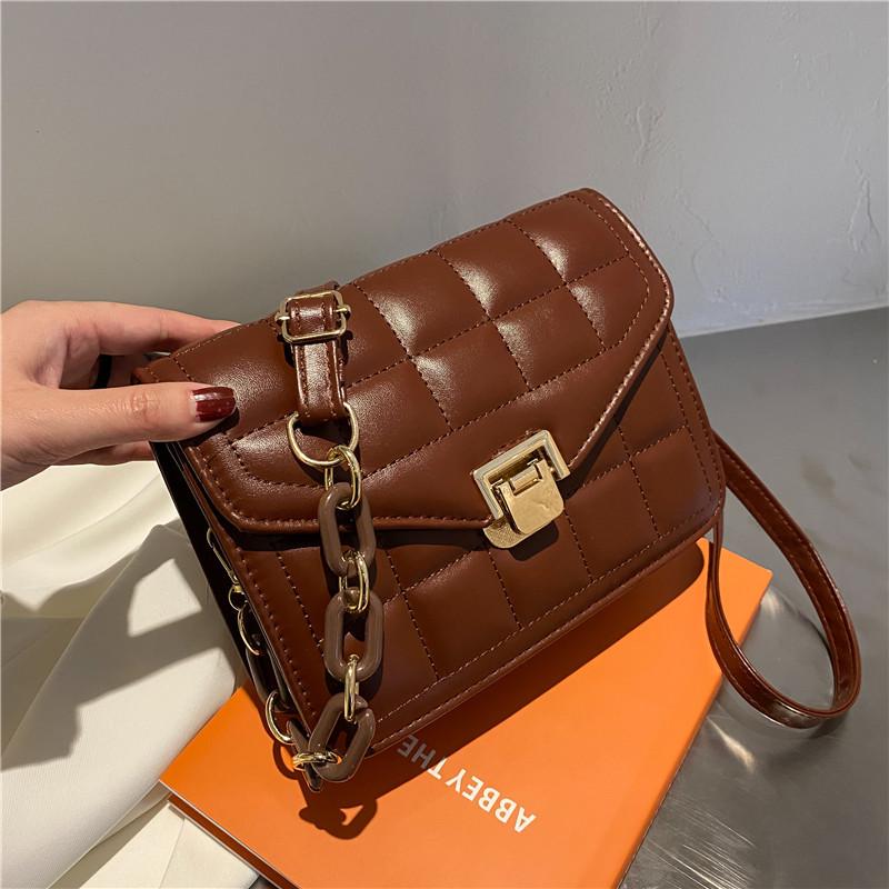 Spring Fashion Small Bag Women's Popular New Trendy Chain Crossbody Portable Embroidery