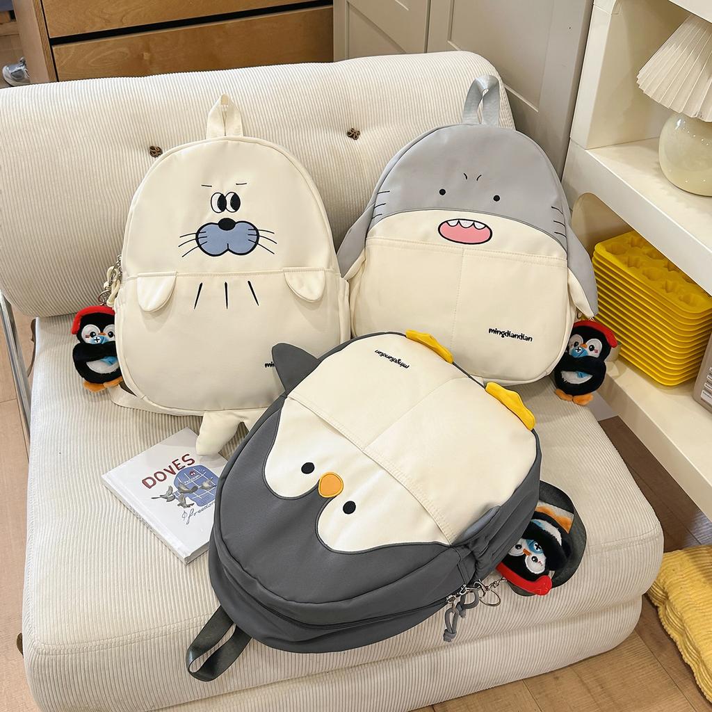 Schoolbag Cute Cartoon Penguin Backpack Female Student Versatile Girl Heart School Bag Lightweight Travel Leisure Fashion Small Backpack