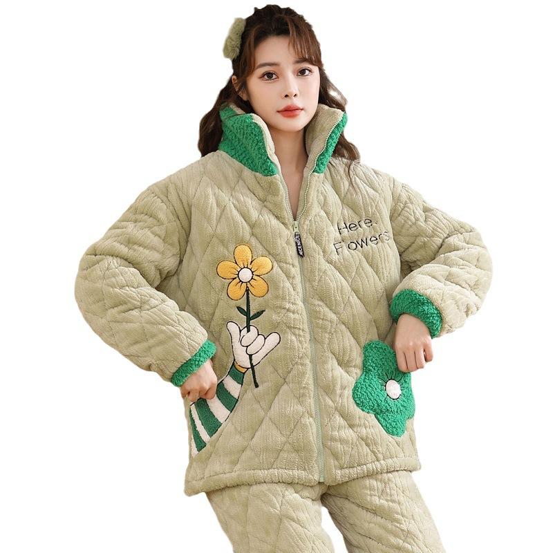 Coral Velvet Three-layer Padded Padded Jacket and Pyjamas for Women Winter Flannel Home Suit with Extra Thick Warm Zipper and Velvet