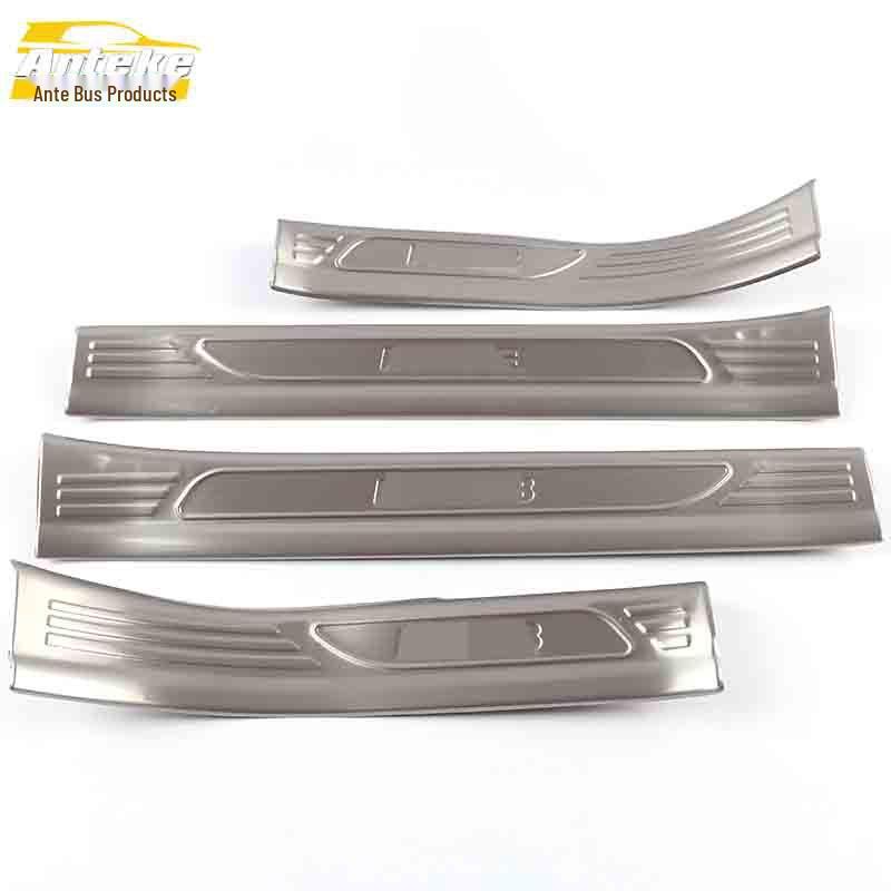 Roewe RX3 Stainless Steel Sill Strips & Bumper Welcome Pedal Decoration Stickers