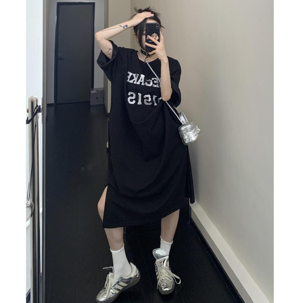 Loose-fitting Large-sized Women's Round-neck Short-sleeved T-shirt Dress, Long Laid-back Style Dress, Knee-length Sleeping Dress