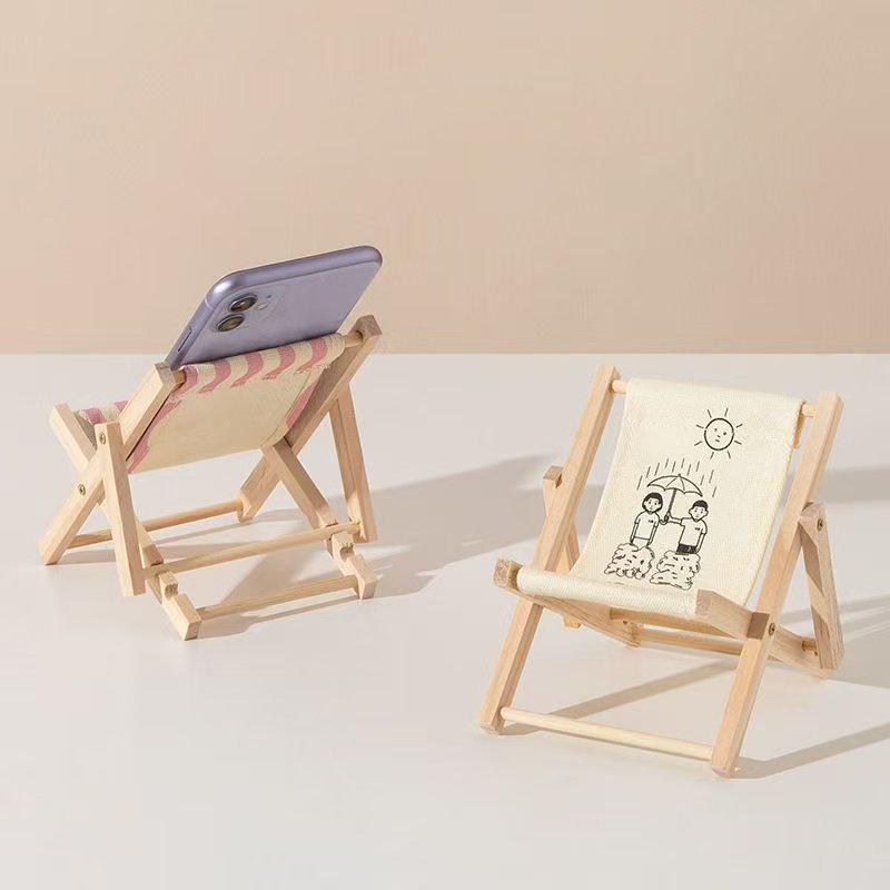 Foldable Beach Chair Phone Holder - Cute Mini Desktop Ornament