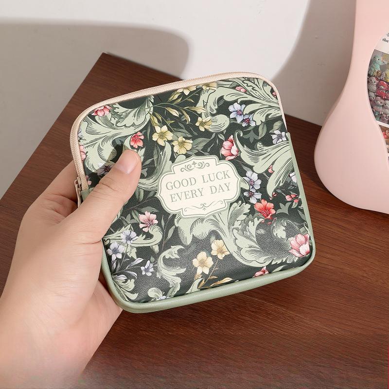 Period Bag Menstrual Cup Pouches Sanitary Napkin Storage Bags Portable Feminine Care Pouch Nursing Pad Holder Tampon Bags