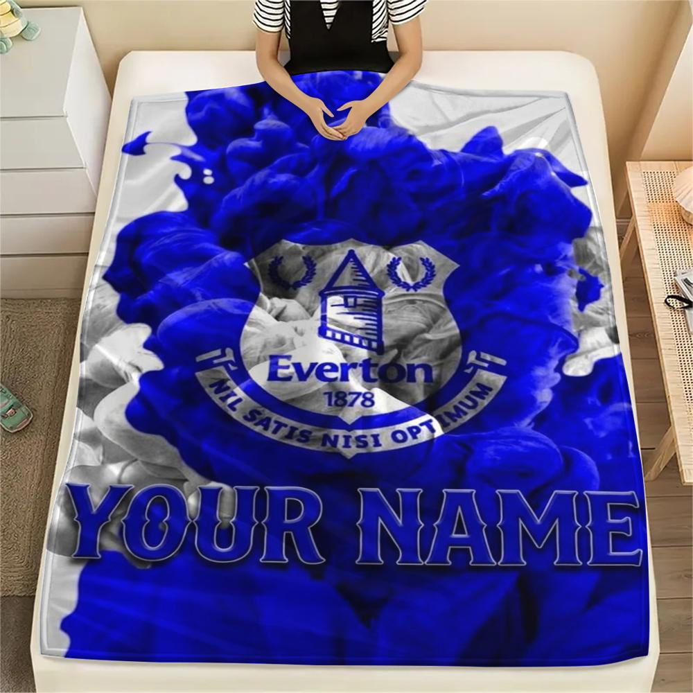 1 Stück Personalisierte Decke mit Everton FC Muster aus Flanell Geeignet für Alle Jahreszeiten für Heimdekoration Wärme und Komfort Geschenke Feiertagsgeschenk
