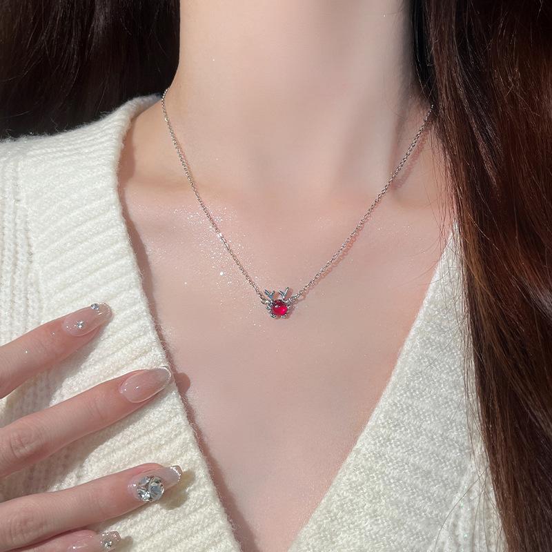 

Оригинальное женское ожерелье с драконом в виде знака зодиака «Год Дракона», легкое, роскошное, темпераментное, натальное, год Дракона, нержавеющая сталь, ключичная цепочка