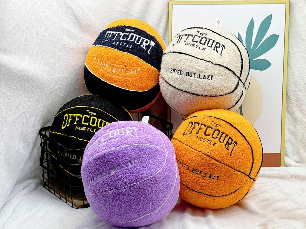 Offcourt Basketball Plüschkissen Puppe