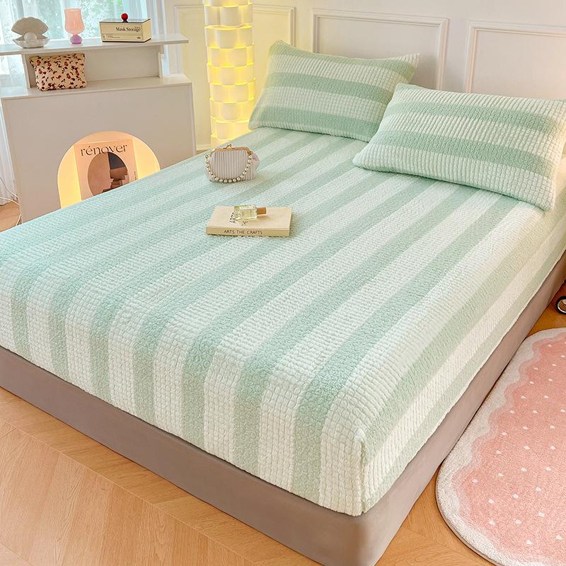 New Soft and Smooth Teddy Rabbit Wool Sheets, Comfortable Plush Mattress Protectors for Bathing and Leisure, Bedspreads