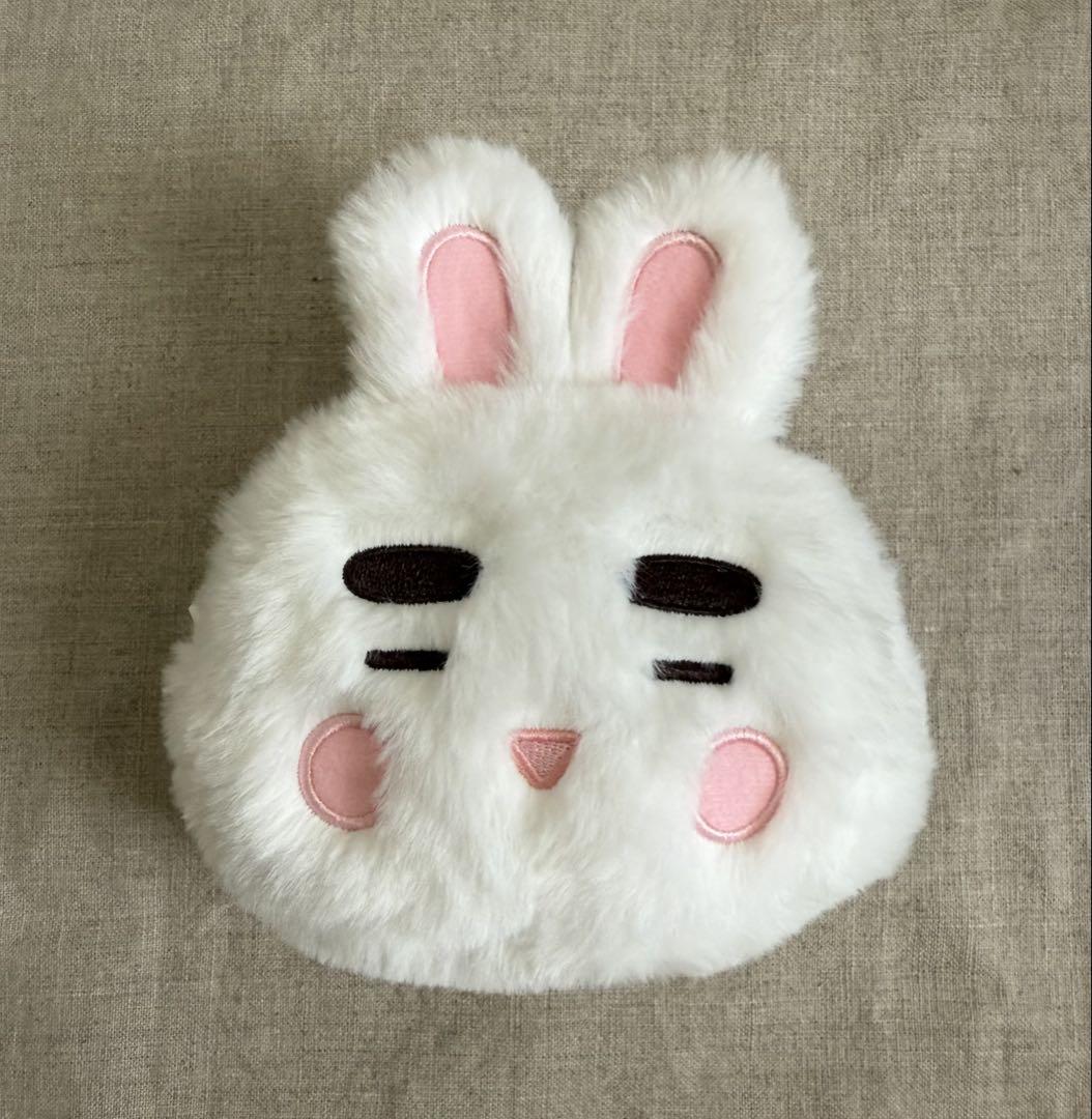 

[Б/У] Косметичка Onew Jin Kwon