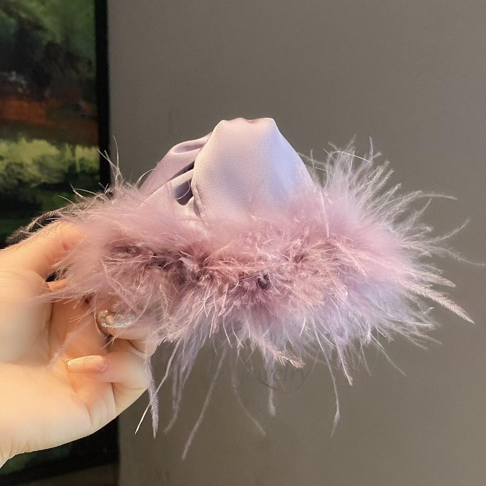 Plastic Satin Triangle Shark Clip Elegant Women Hairgrips Fluffy Feather Hair Claw  for Gifts