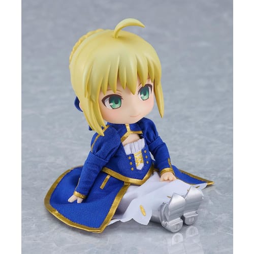 Nendoroid Doll Fate/Grand Order Saber/Altria Pendragon Non-Scale Fabric, Magnet, and Plastic Pre-Painted Figure
