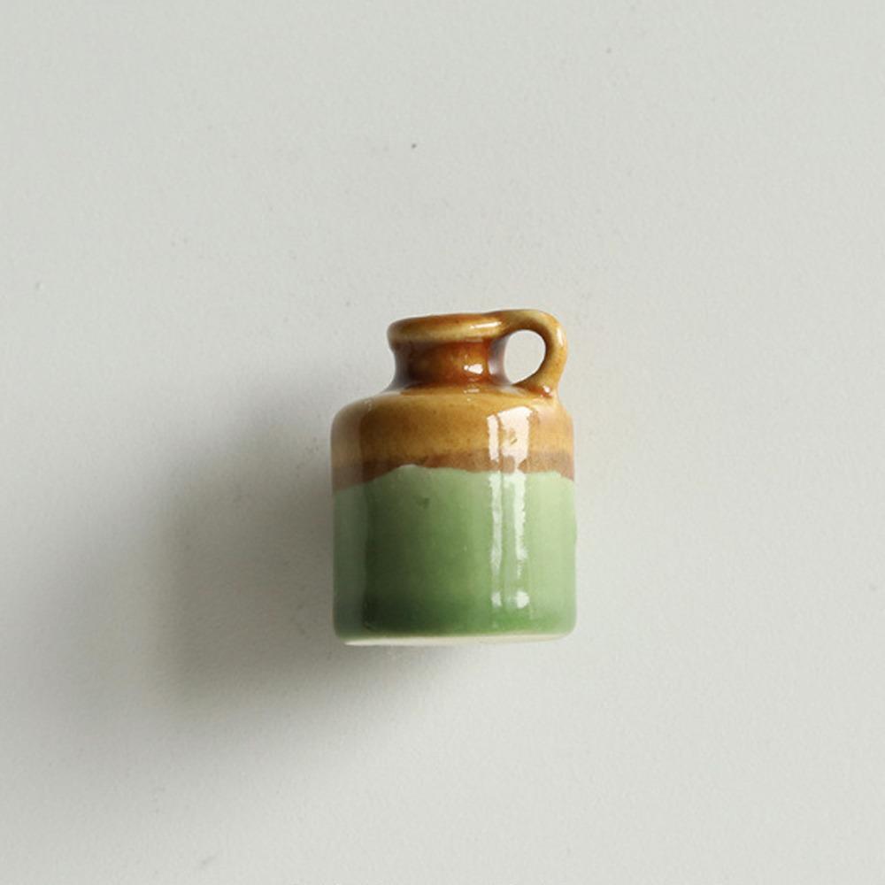 

Декоративная мини-керамическая ваза ручной работы для цветочной композиции, магнитная ваза, магниты на холодильник, для комнаты в общежитии Style 8