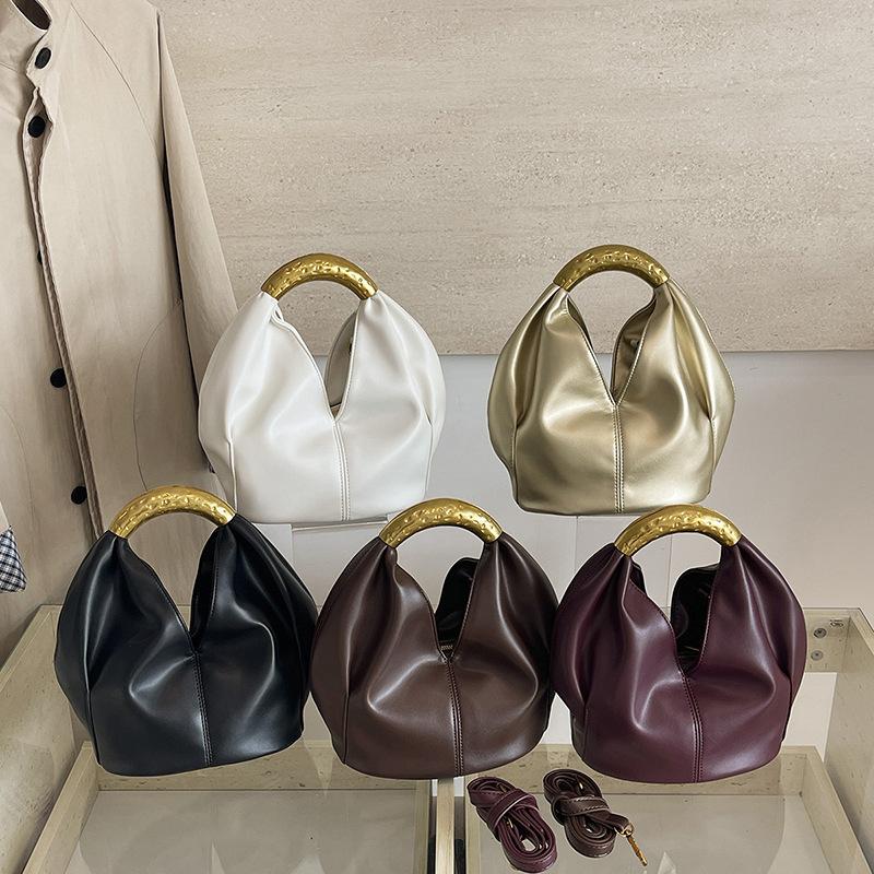 Hand-held Fashionable Pleated Bag, Niche and Simple Casual Shoulder Bag, Hand Strap Bag