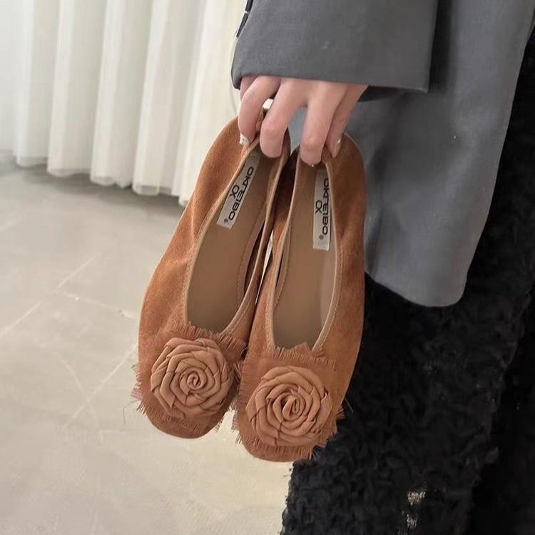 Fashion Shoes Woman Comfortable And Elegant Casual Female Sneakers Flats Modis Shallow Mouth Square Toe Dress New 2024 Retro Summer Lace