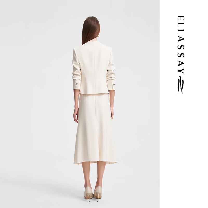 ELLASSAY Women's Sleeveless V-Neck Silk Blend Knit Top