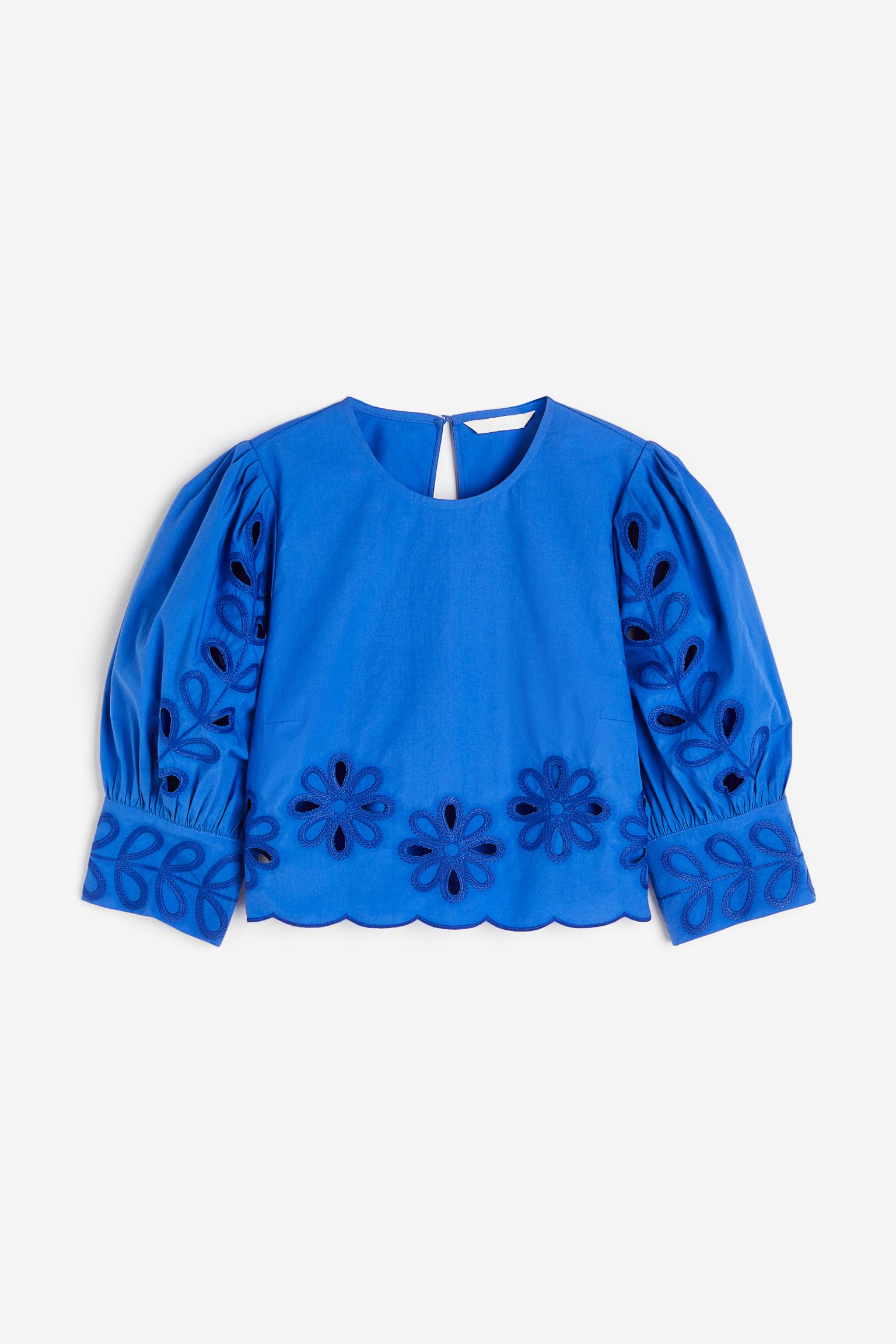 

Puff-sleeved embroidered blouse