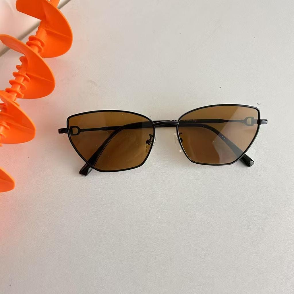 European American Style Cat Eye Sunglasses UV Protection Women Sun Glasses for Outdoor Party Activities