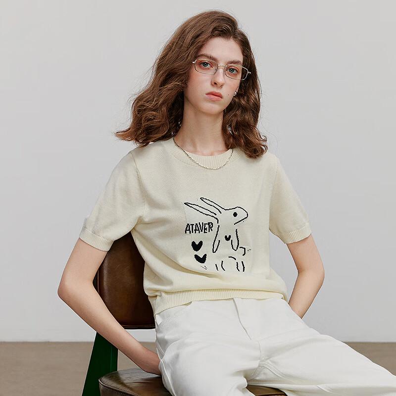 Chuyu Women's Rabbit Jacquard Short Sleeve Knit Top