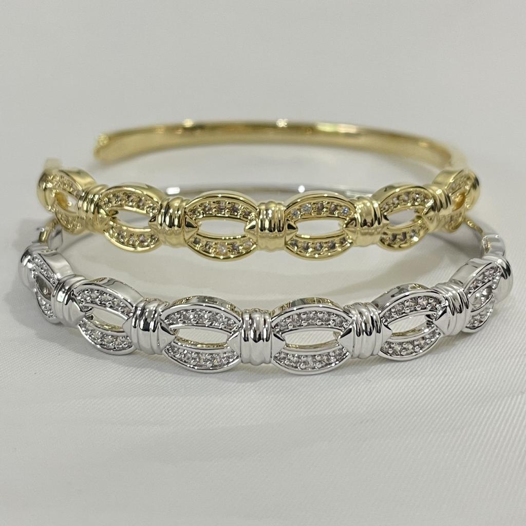 Light Luxury Endless 8-shaped Knot Fashionable and Elegant Simple Hand Jewelry Women's Bracelet