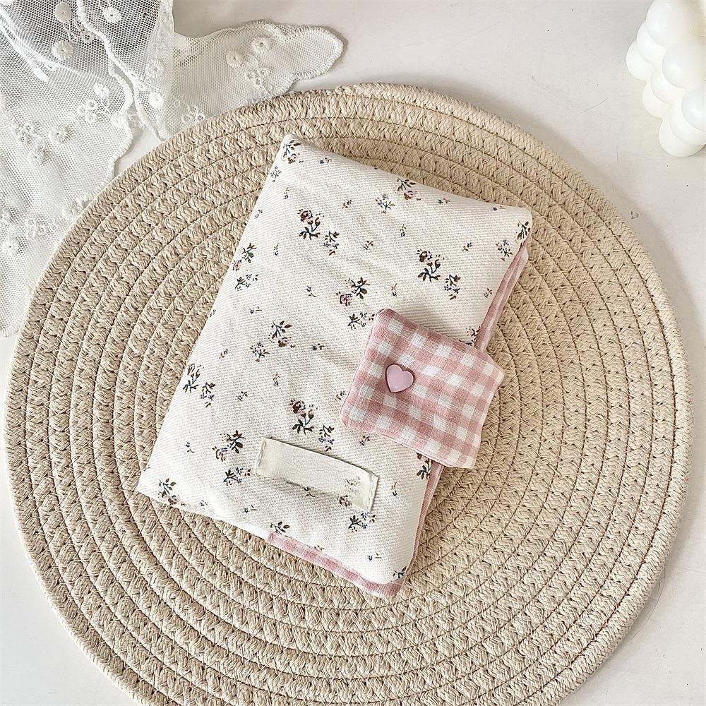 

A6 Handmade Floral Print Clover Book Jacket Book Cover Portable Ledger Notepad Diary Protective Case