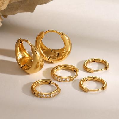 European and American Three Pairs of Stainless Steel Circle Earrings, Niche Ear Buckles, Rhinestone Earrings, Titanium Steel Earrings.