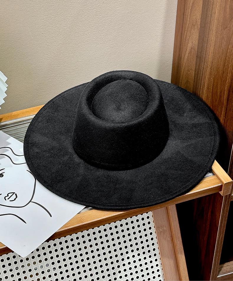 British Style Faux Wool Fedora Hat for Women - Autumn/Winter Hepburn Look with Small Face Effect and Dented Top