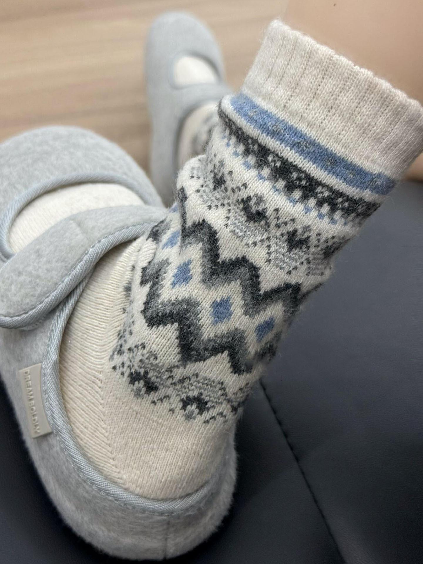 Fair Isle Plush Wool Mid-Calf Socks - Autumn/Winter Retro Style, Thick Plus Velvet, Second Gen Upgrade One Size