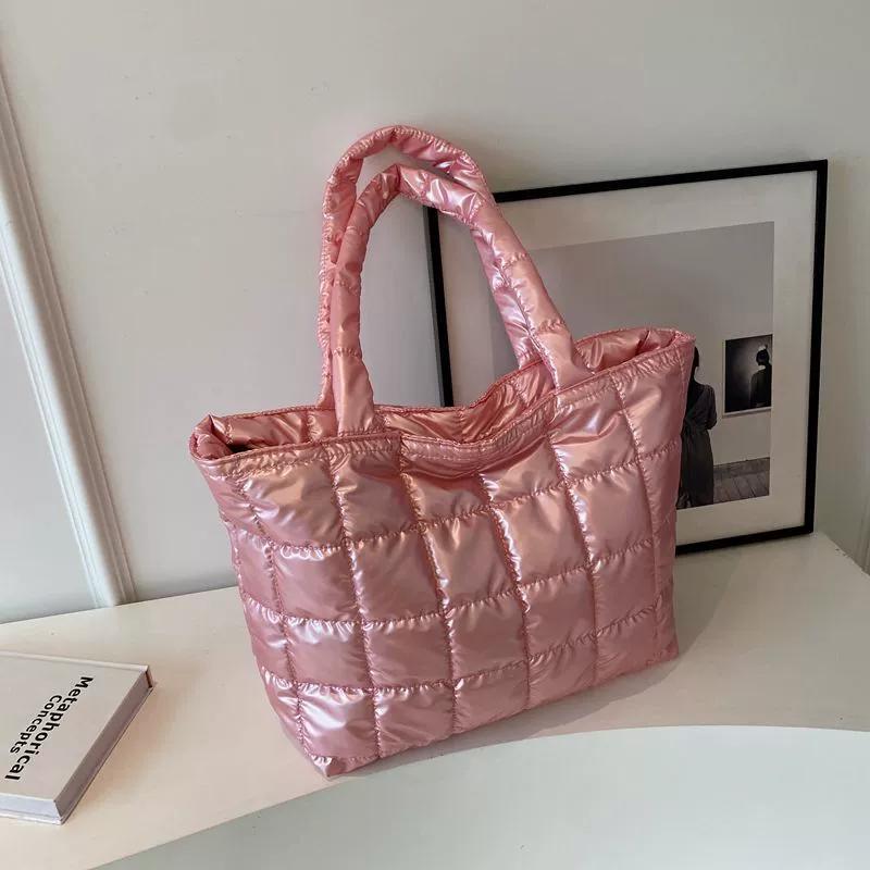 Nylon Waterproof Big Grid Soft High Capacity Shoulder Bag for Women 2025 Hit Winter Short Handle Padded Handbags Black